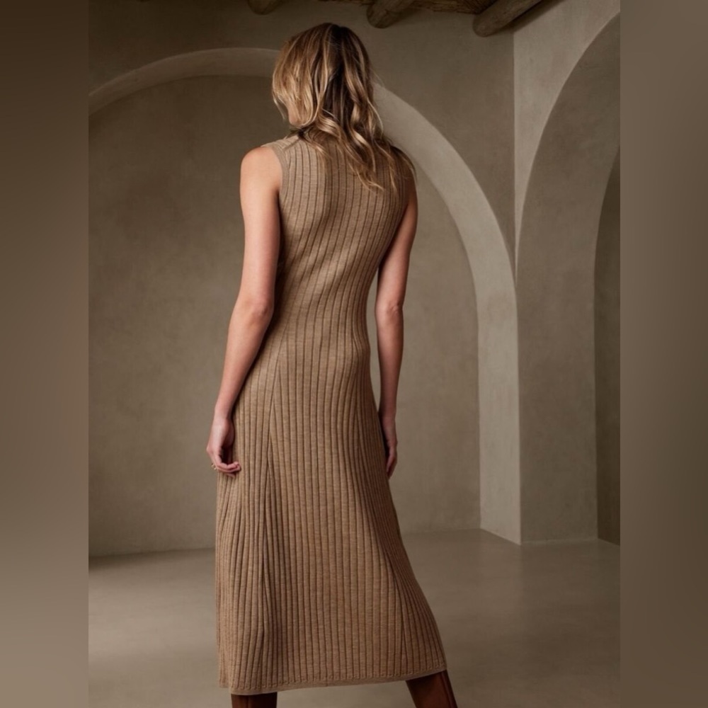 NWT! BANANA REPUBLIC CHESTNUT ANDIAMO MERINO SWEATER DRESS 🍇 - Picture 5 of 12